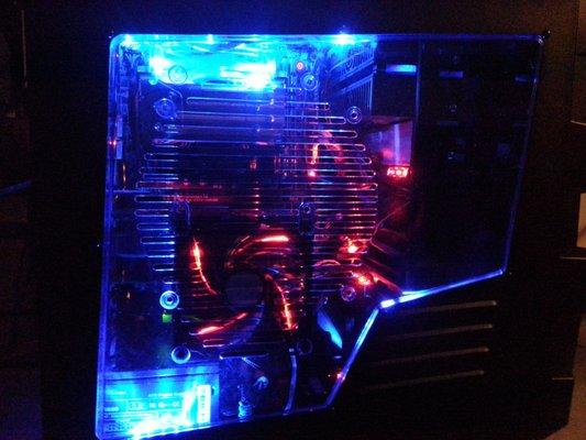 Side view-One of many custom-built gaming PCs Metamorphosis IT has constructed!