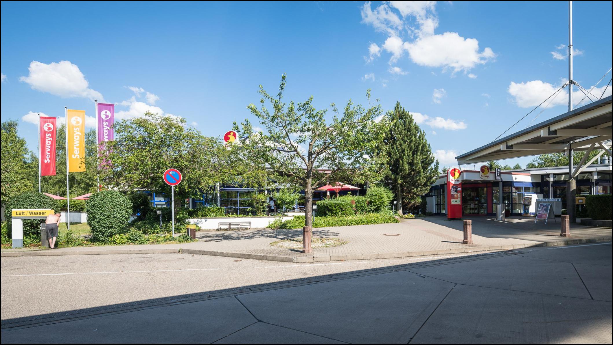 Serways Raststätte Lonetal Ost