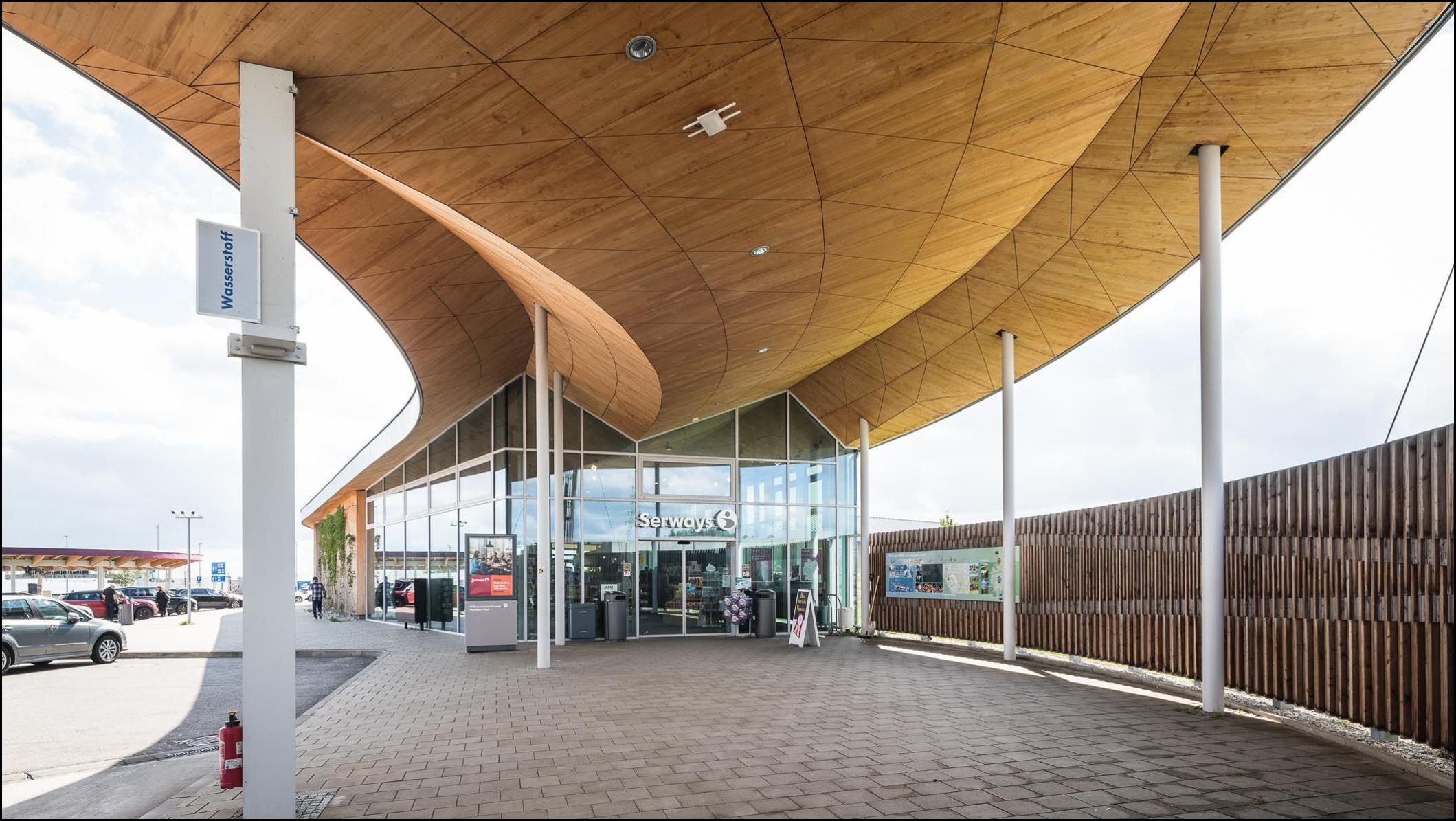 Serways Raststätte Fürholzen West