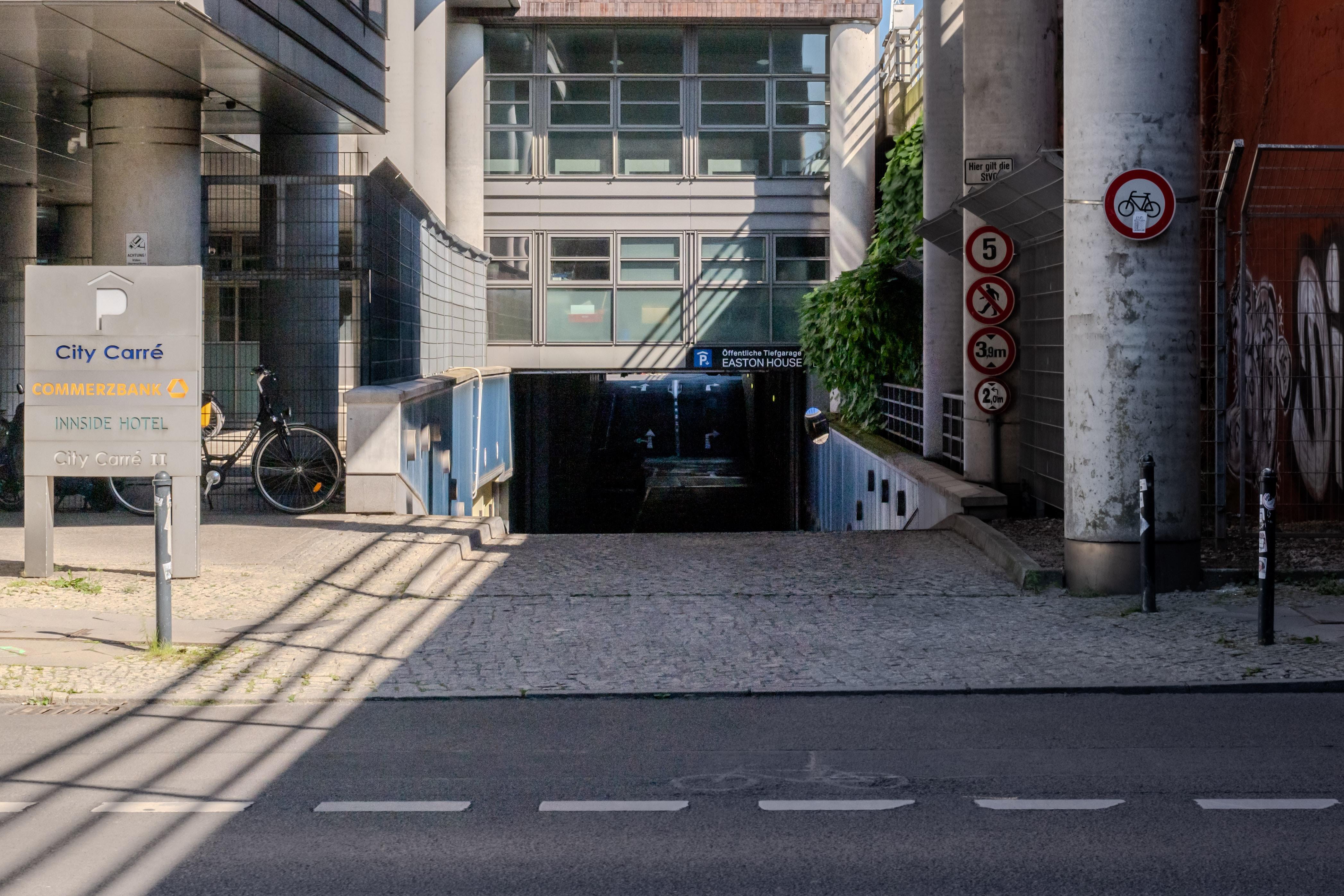 Goldbeck Parking Easton House