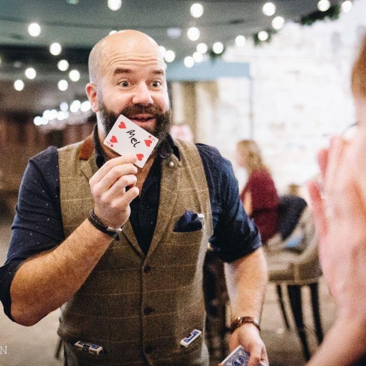 Matthew J Magic | Wedding, Event & Trade Show Magician & Entertainer