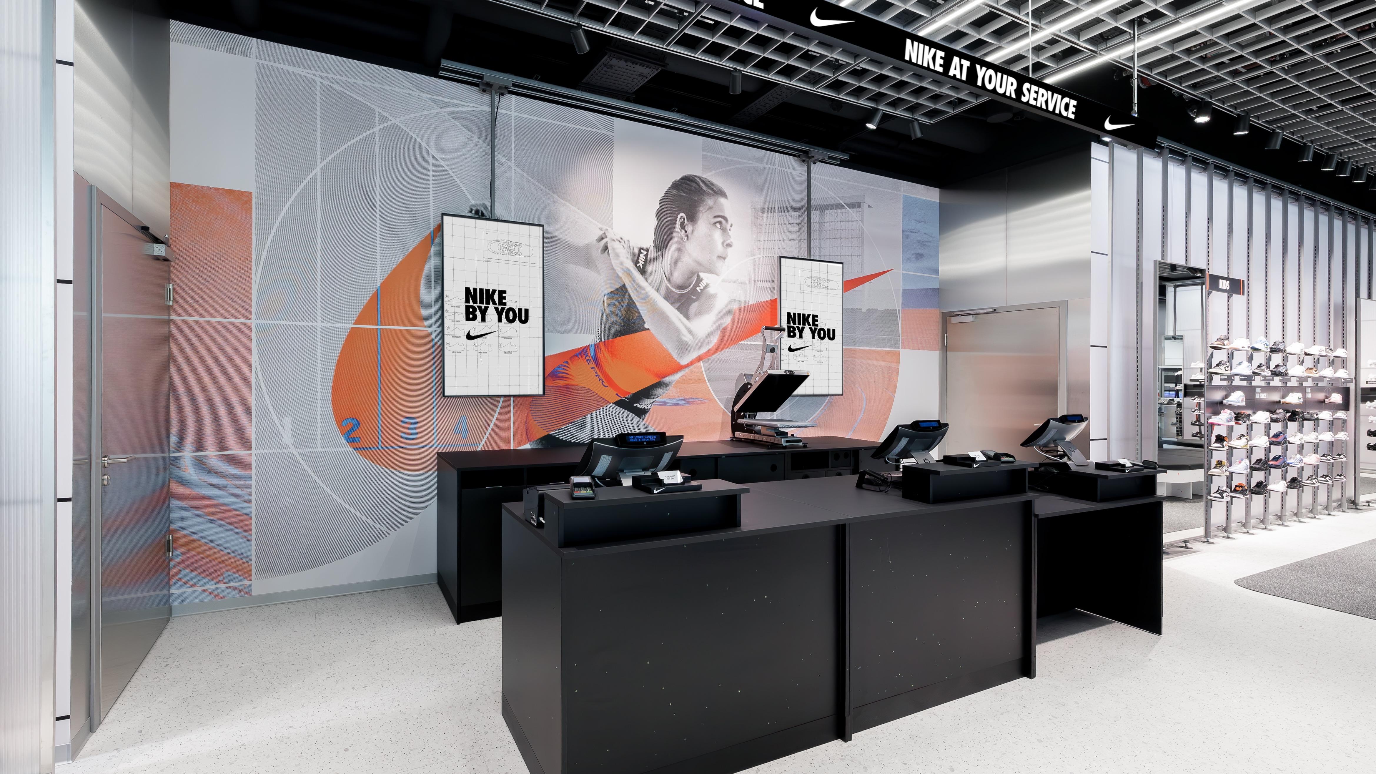 Nike Store Grenoble (Partnered)