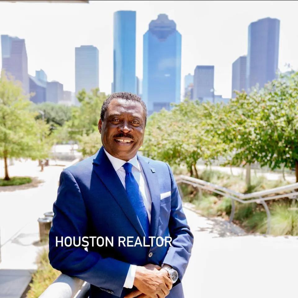 Emmanuel Smart Fine Houston Homes