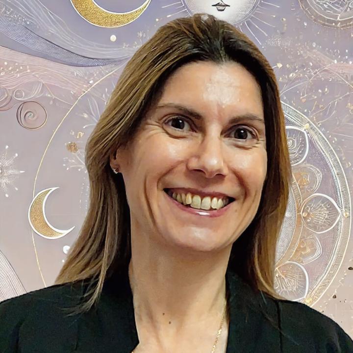 Angelique CHAPUIS - Lectrice du karma - caseor