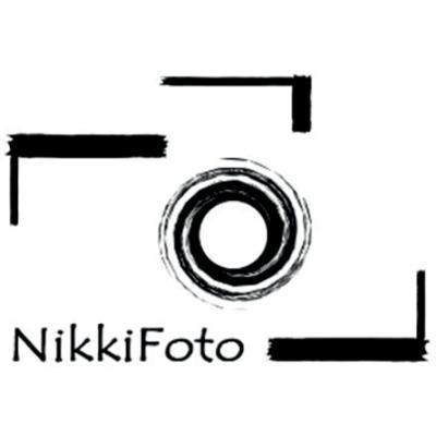 Nikki Foto