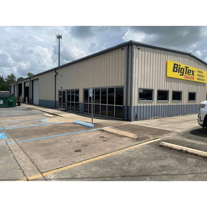 Big Tex Trailer World - Clarksville