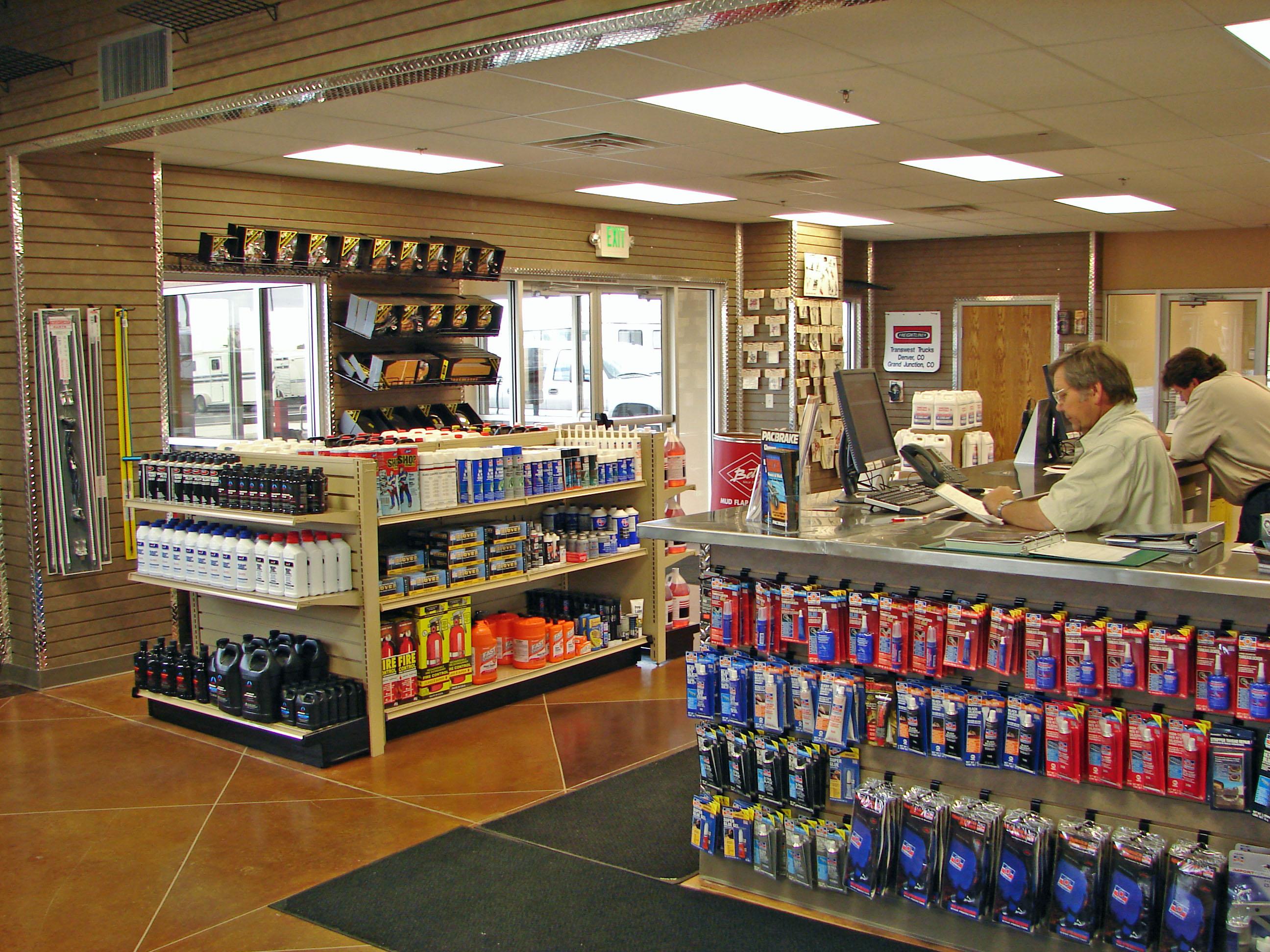 Transwest Truck Trailer RV of Frederick