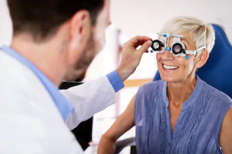 Bezruč Petr MUDr. - oční lékař