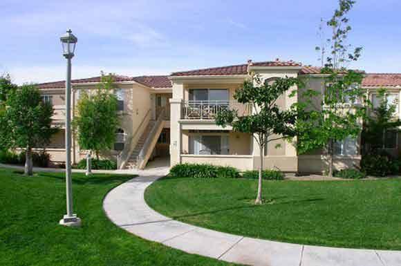 Arroyo Villa Apartments