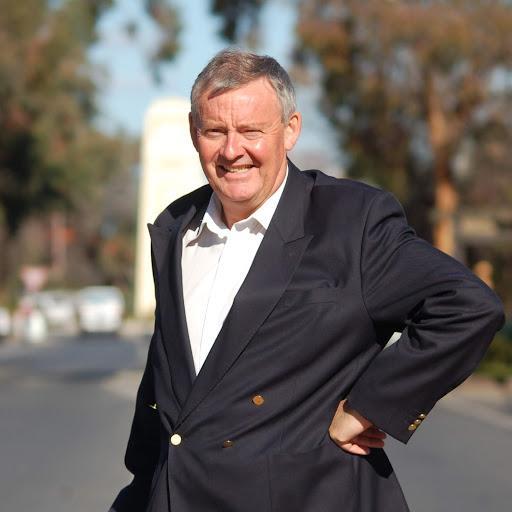 Michael R Coldham & Associates