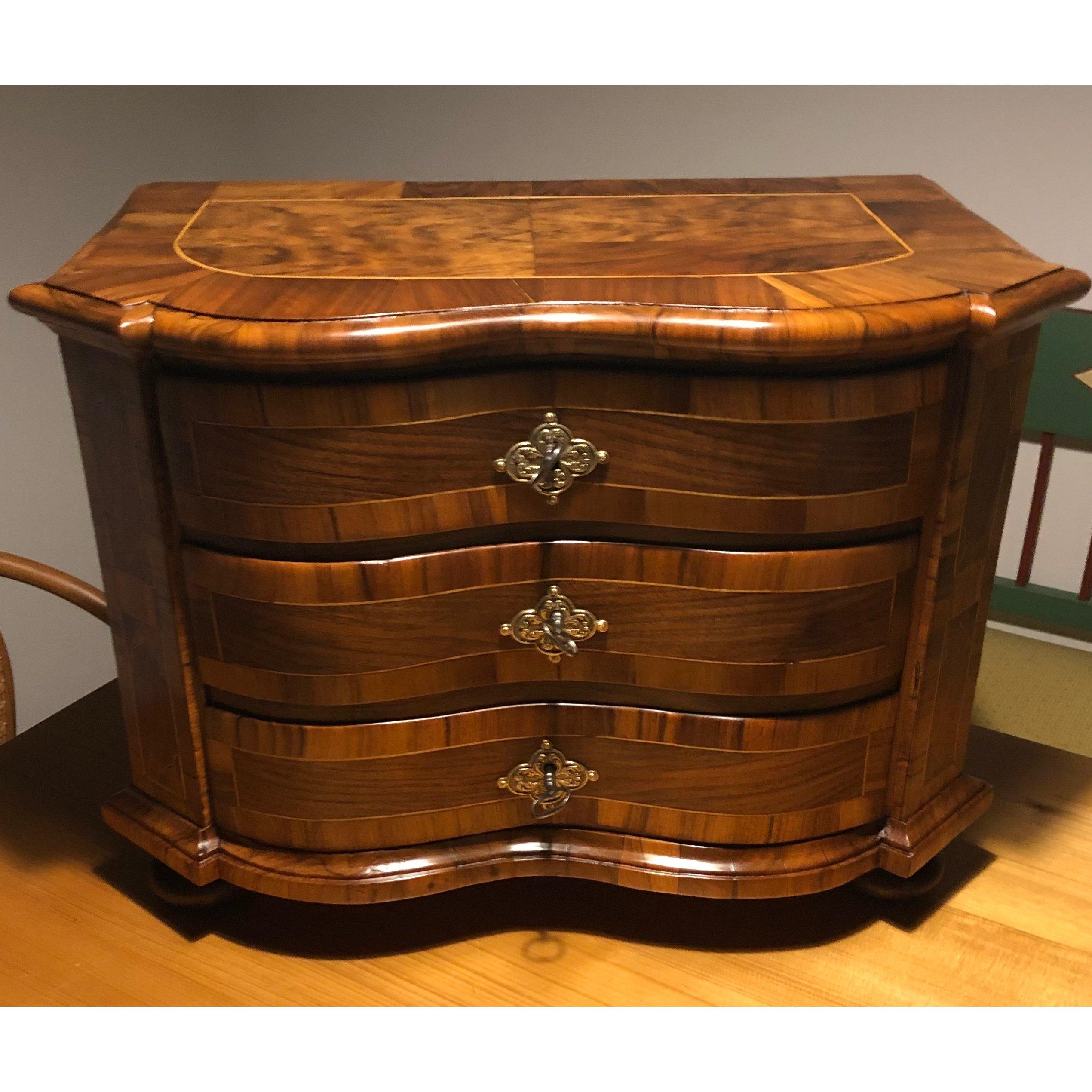 Antiquitäten Strüver