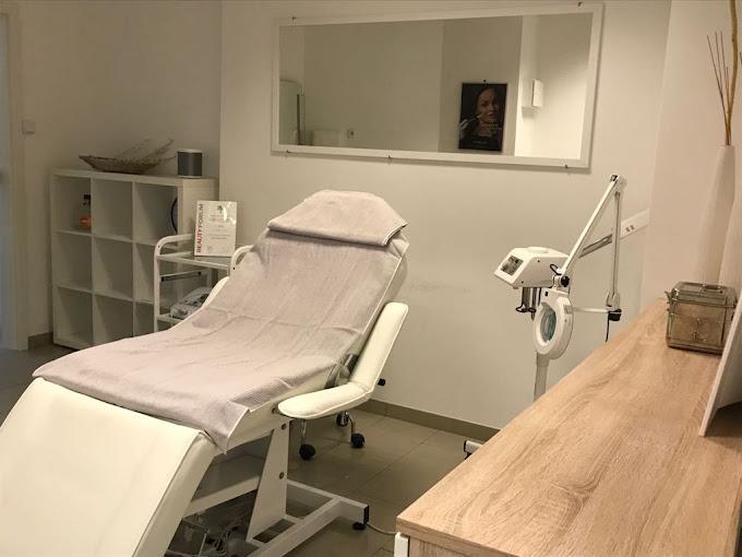 Schön! Faltenbehandlung Bochum by Günter M. Lutsch