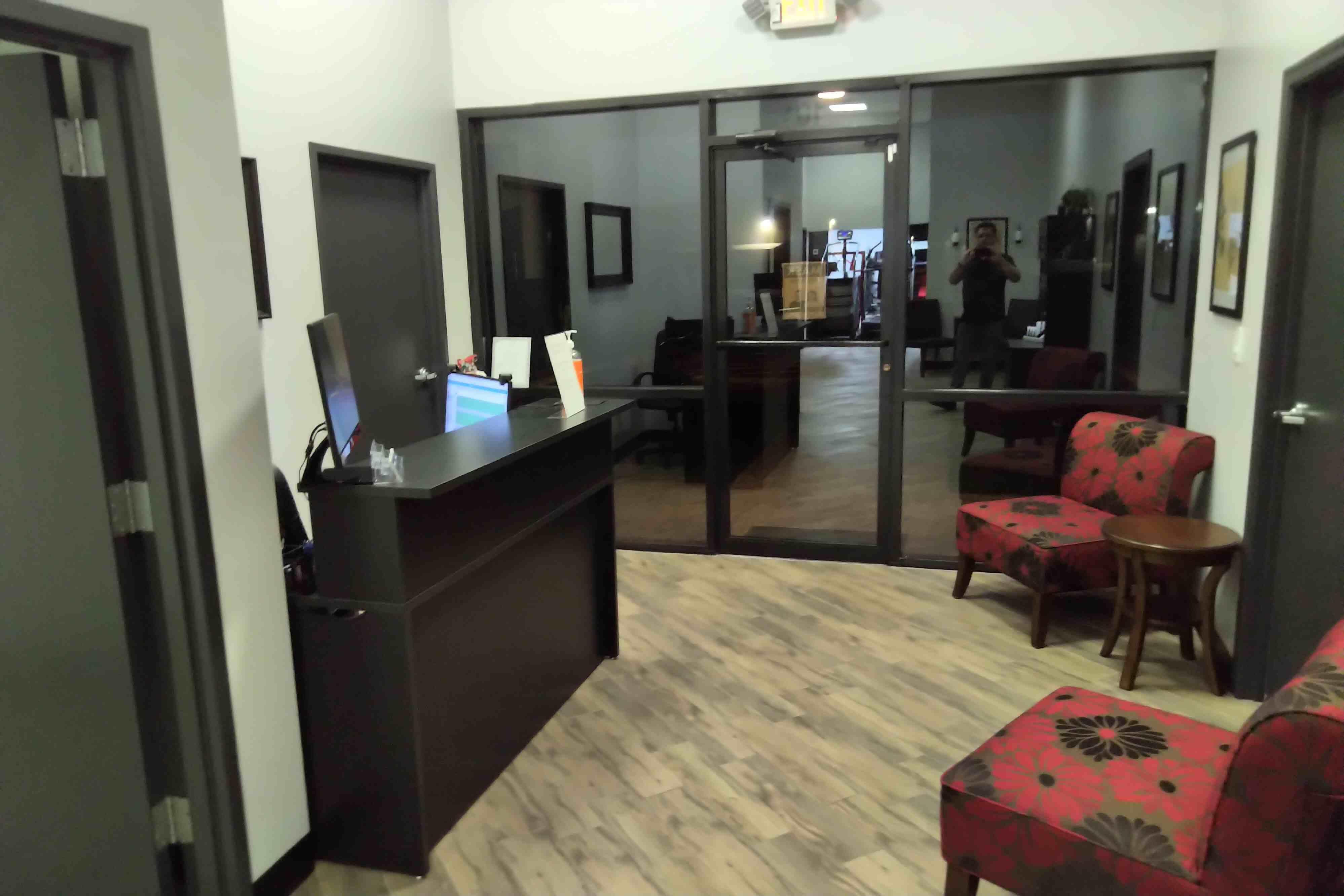 Kinetic Sports and Spine Physical Therapy- Scottsdale