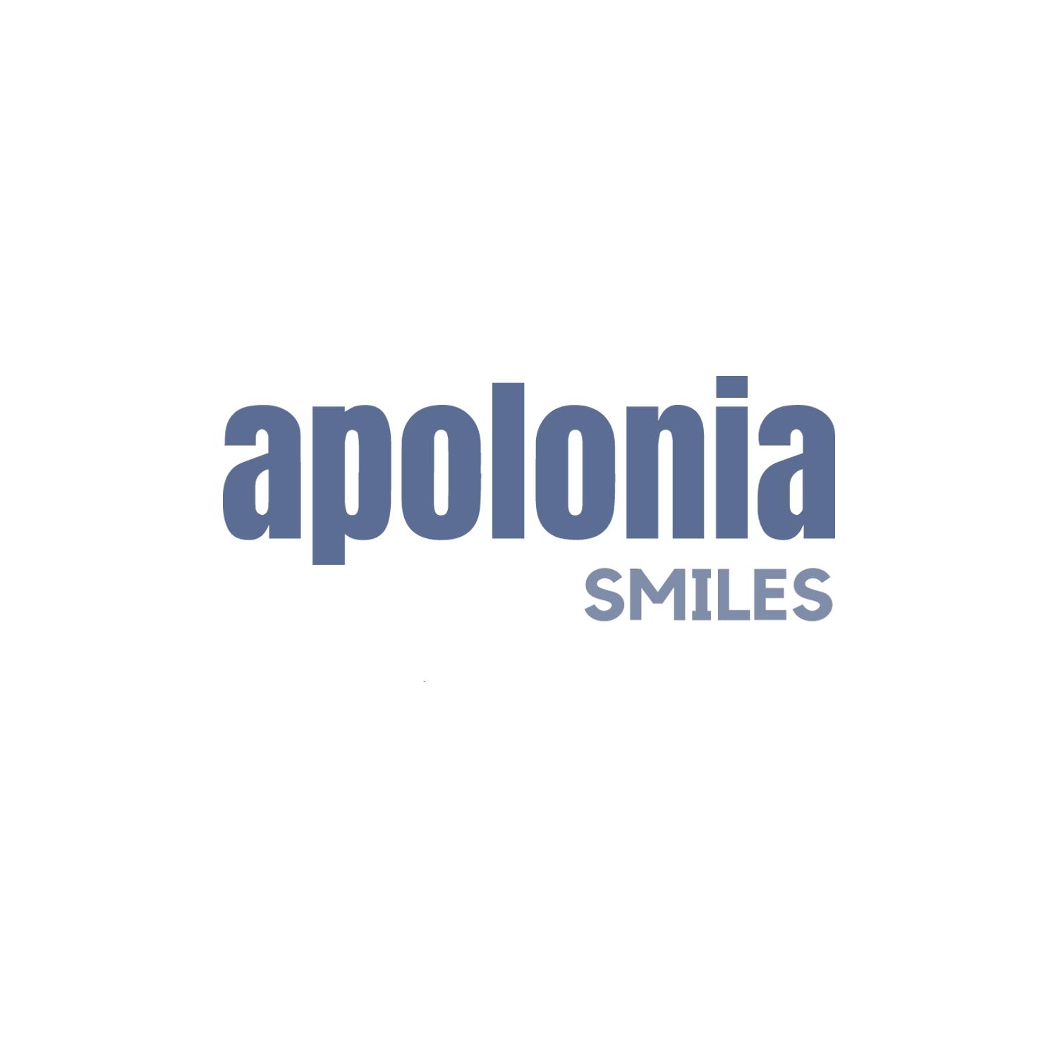 Apolonia Smiles