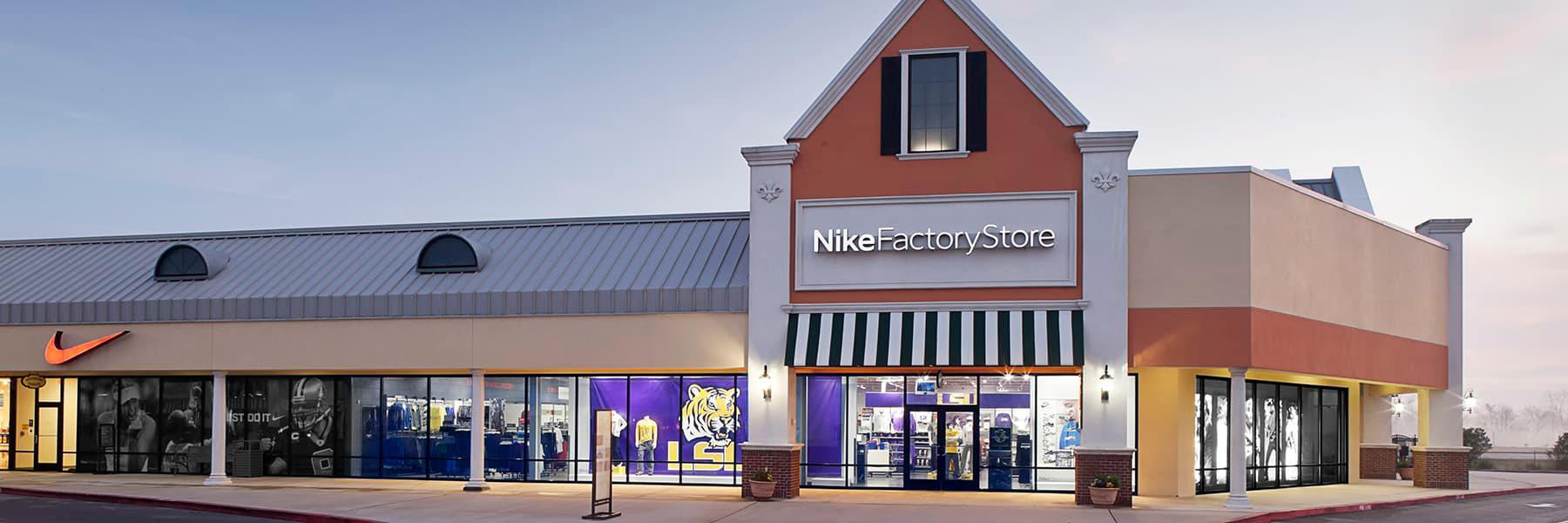 Nike Factory Store - Gonzales