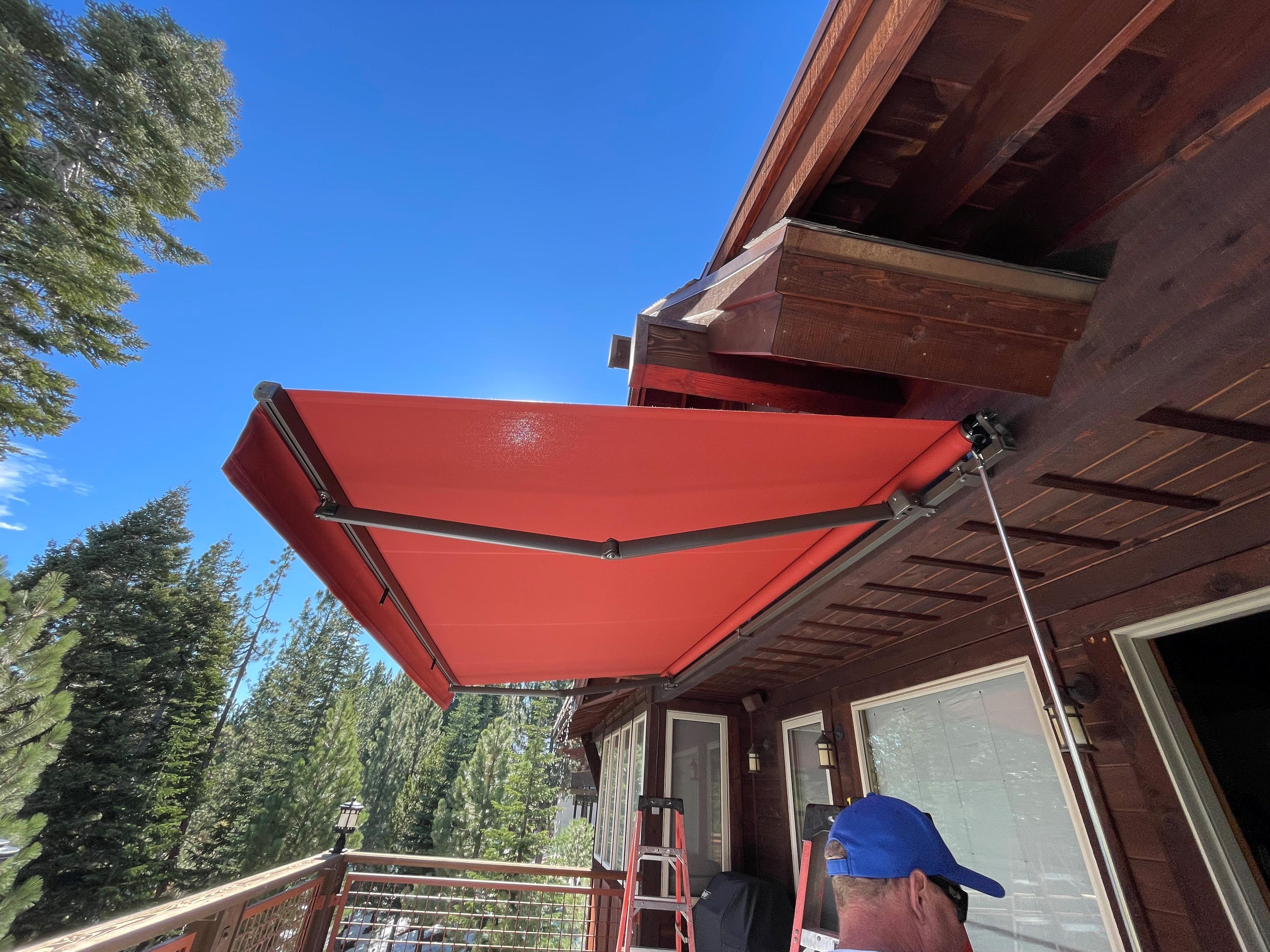 Leo's Awnings & Interiors LLC