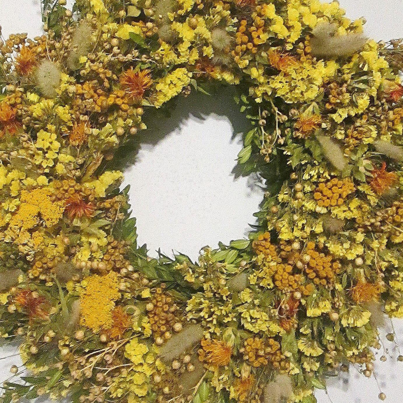 Květinové dekorace a dárky Sluníčko