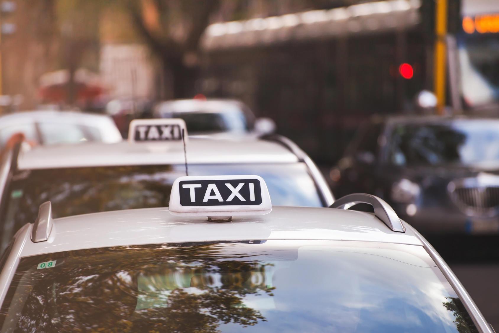 Awesome Taxi Services