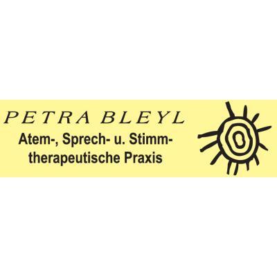 Atem-, Sprech- und Stimmlehrerin Petra Bleyl