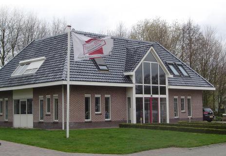 J van den Brink Belastingadviseurs