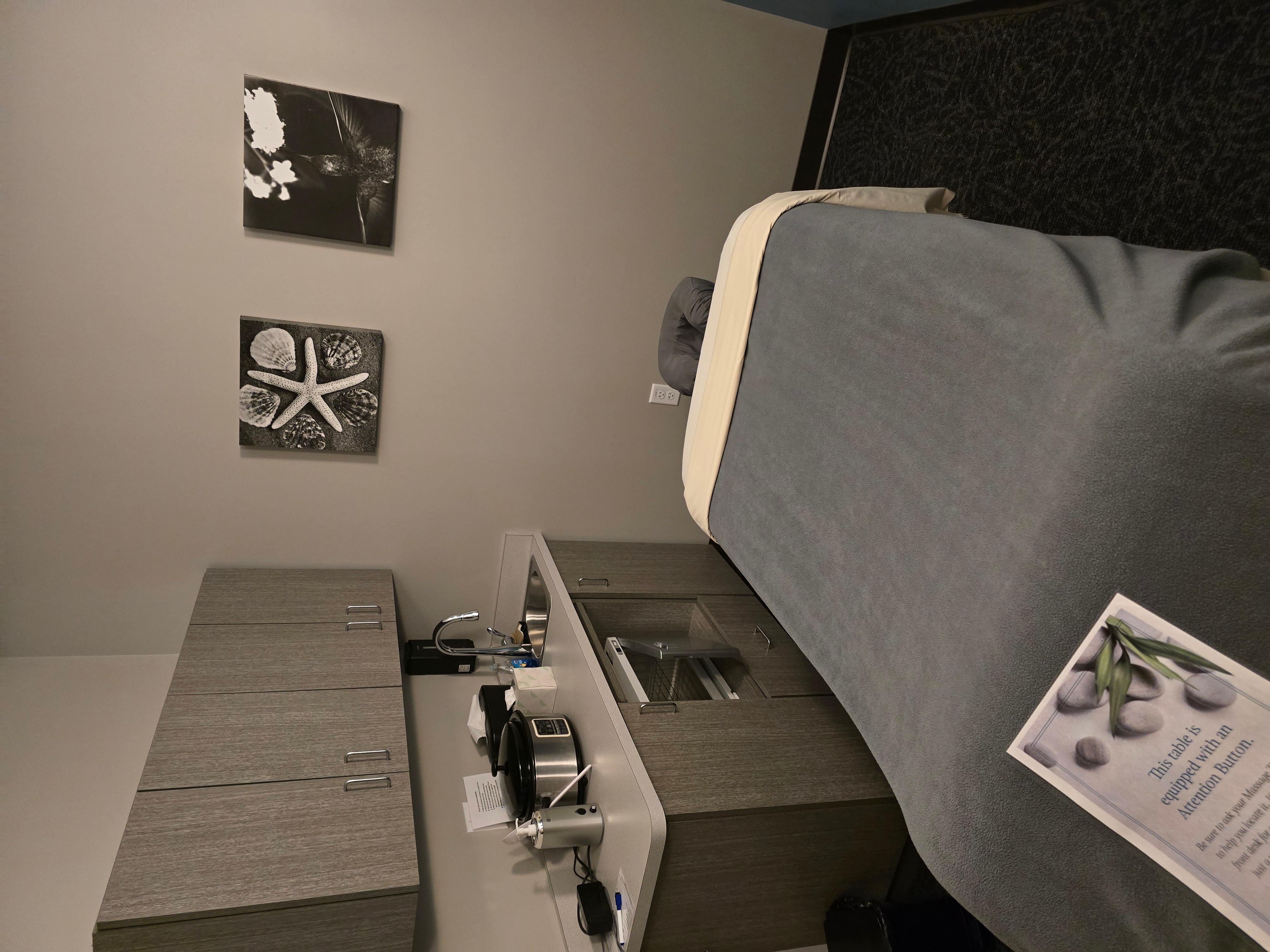 Hand & Stone Massage and Facial Spa