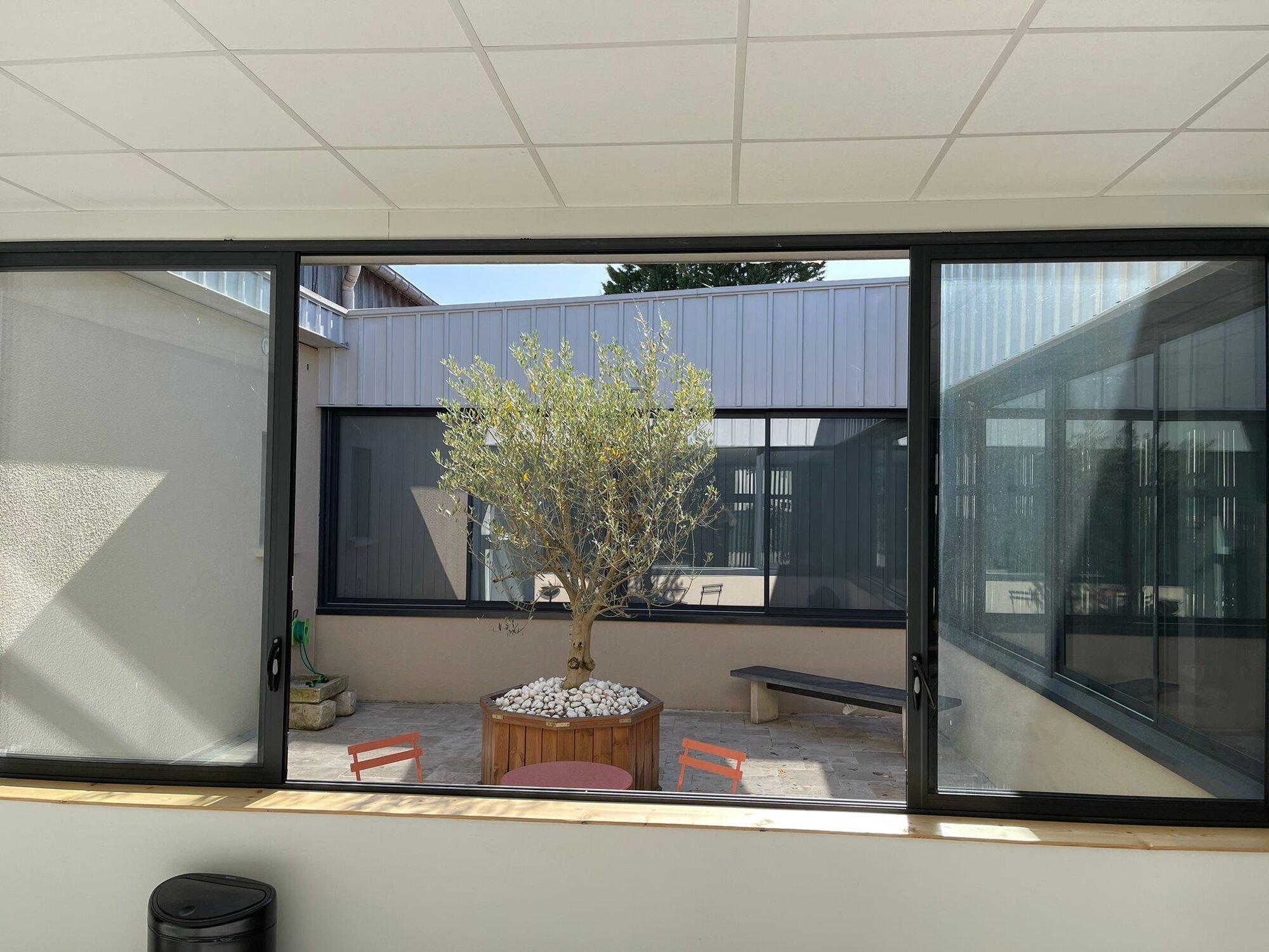 L Antre chien et chat