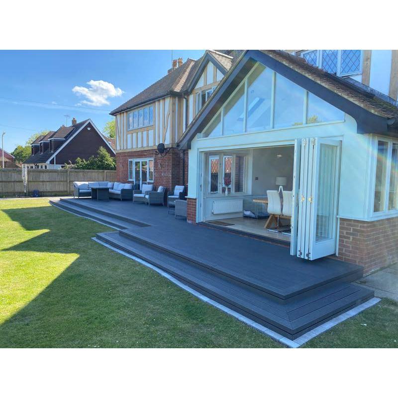 Desirable Decking & Landscaping