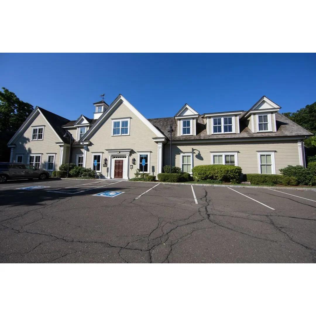 HSS Orthopedics with Stamford Health Wilton Crossing