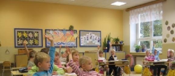 Základní škola Dlouhá Loučka, okres Olomouc, příspěvková organizace