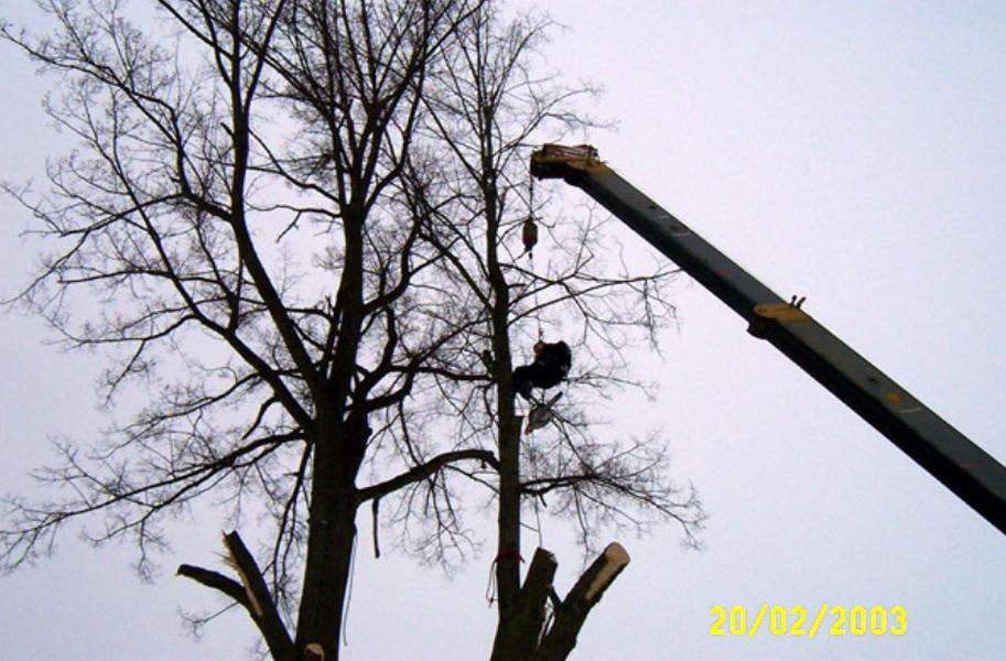 AQUARES, spol. s r.o.