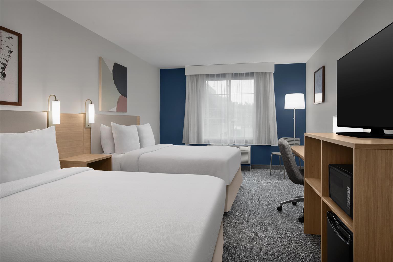 Spark by Hilton Washington Meadowlands Blvd