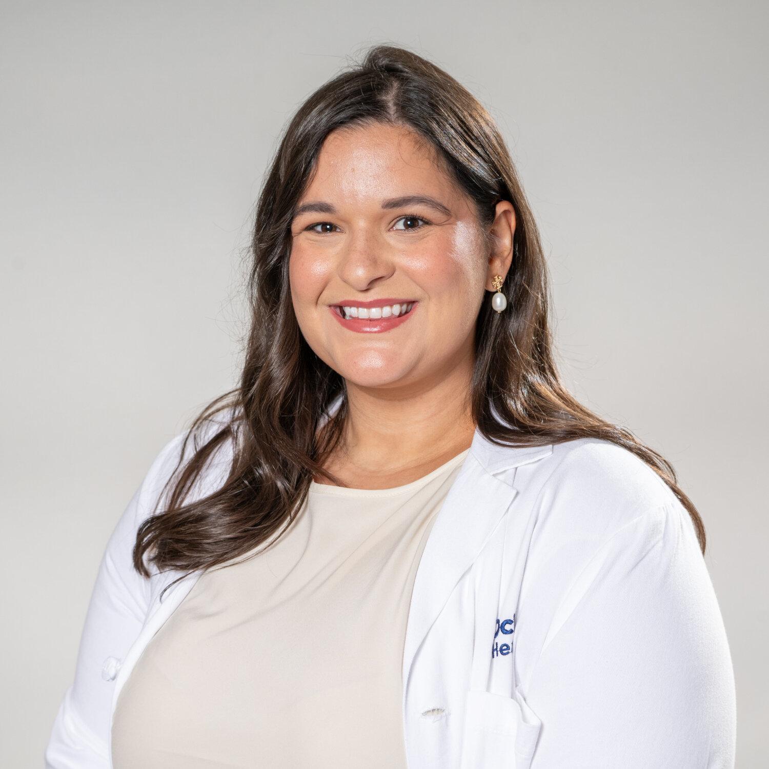 Victoria Ngo, FNP-BC