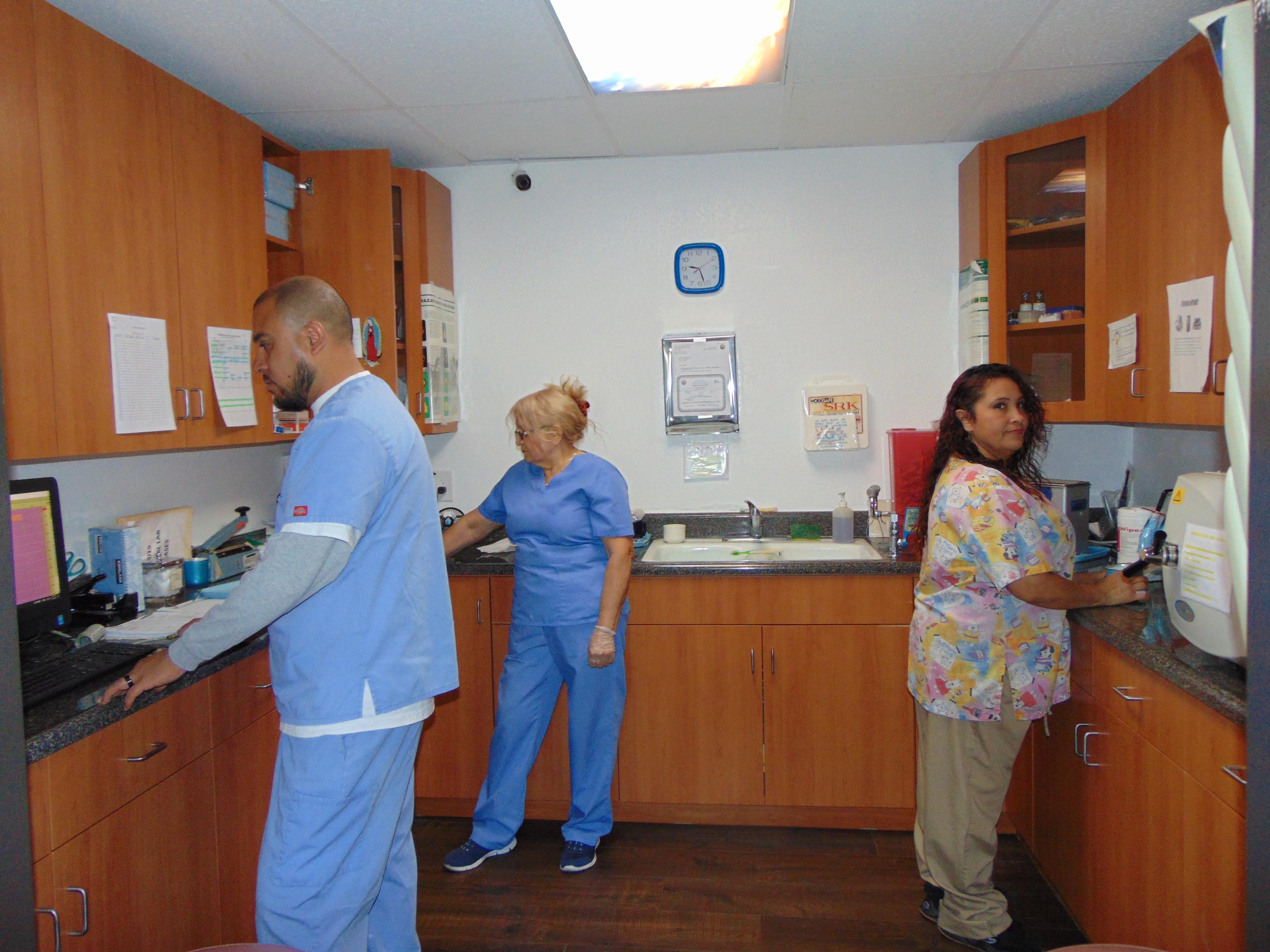 Pacoima Dental Center