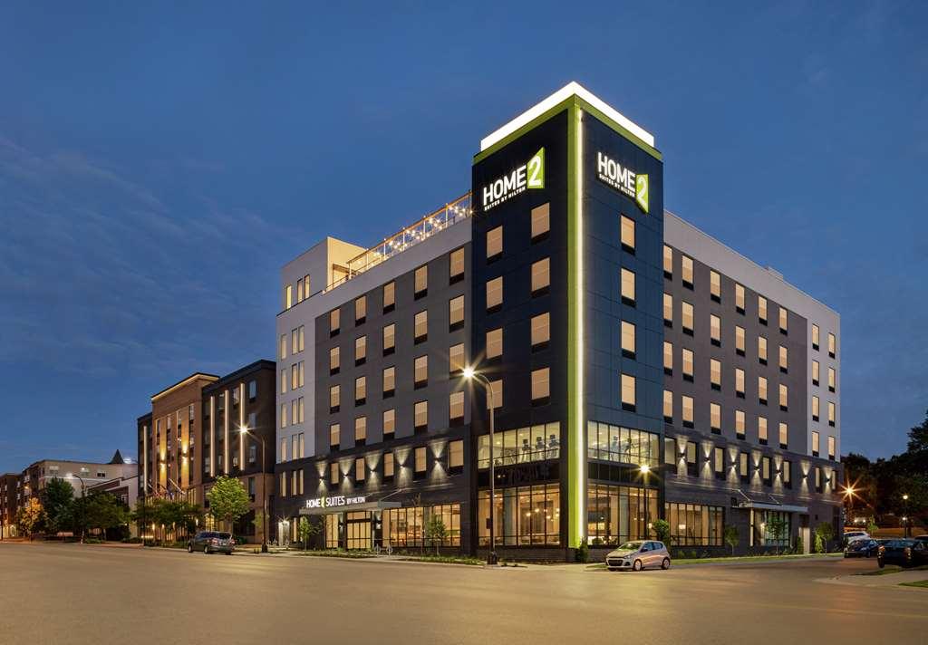 Hampton Inn & Suites Minneapolis University Area