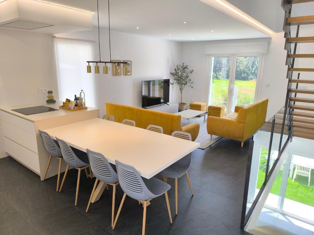 Casa Manolo De Amparo