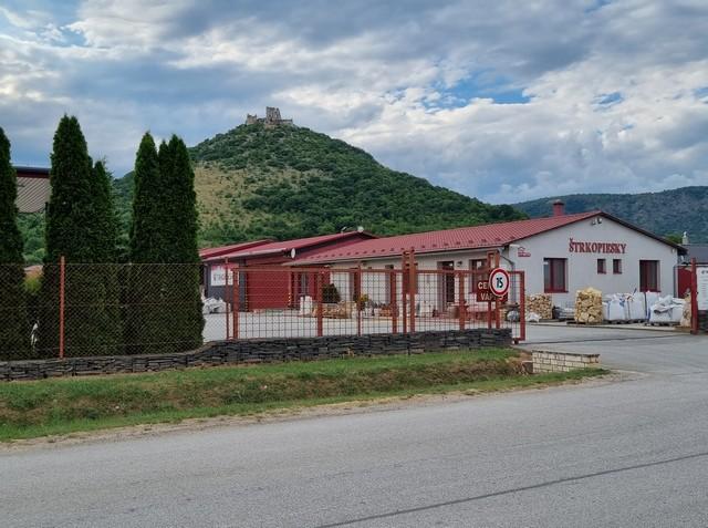 Tomáš Juhász - ŠTRKOPIESKY