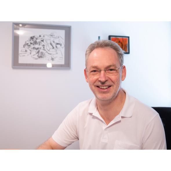 Dr. Berndt Mühlbauer