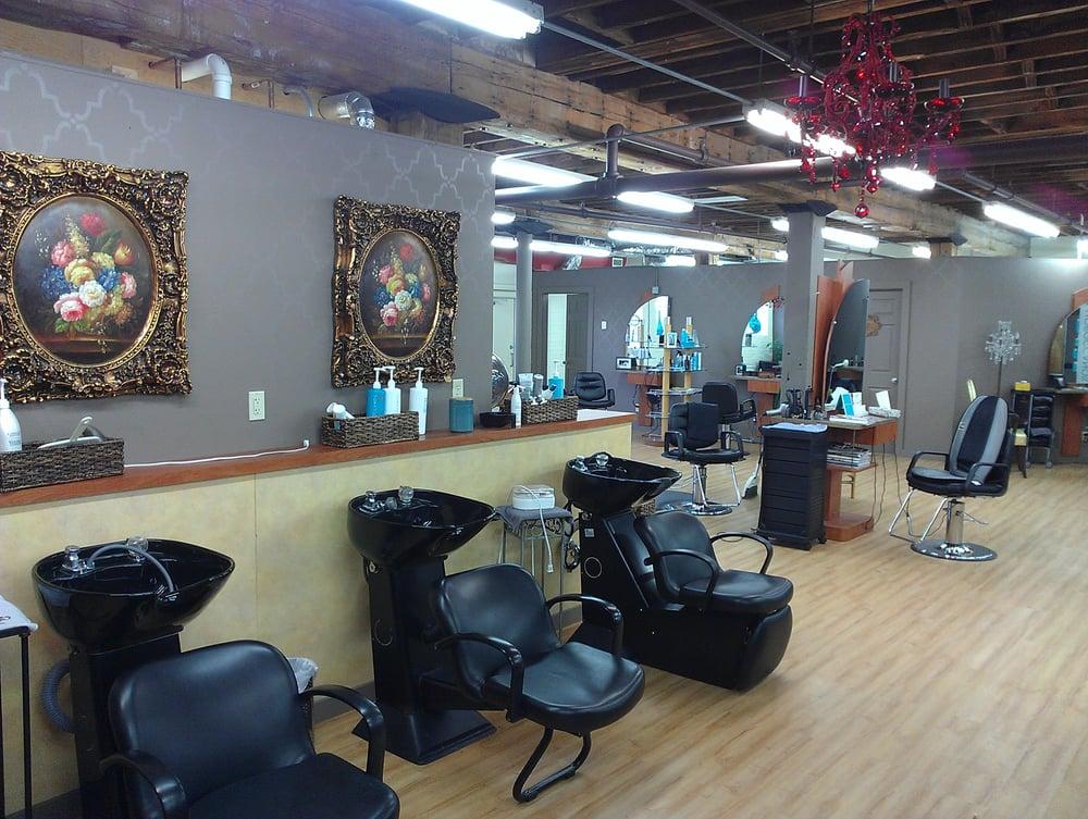 The Buzz Hair Studio