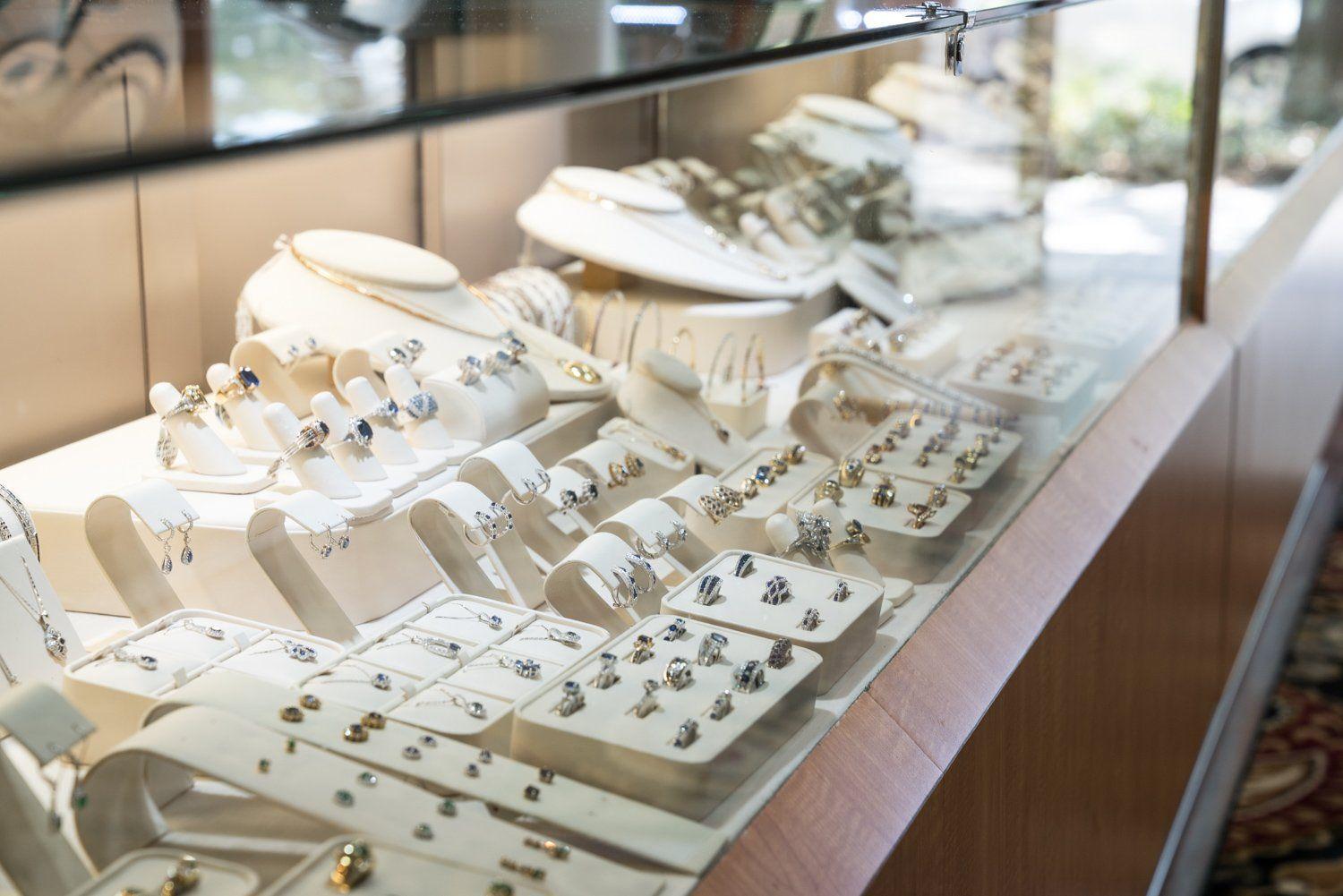 Reynolds & Company Jewelers