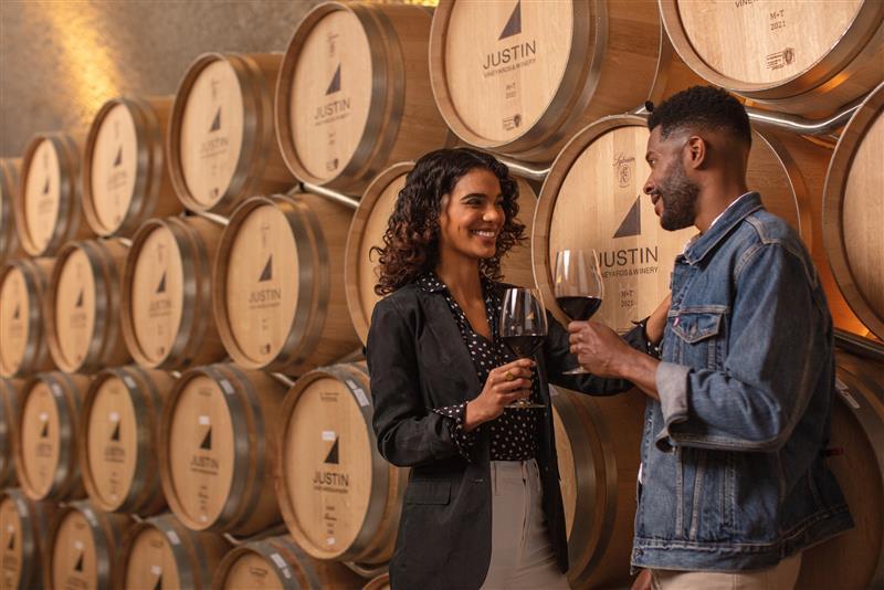 JUSTIN Vineyards & Winery