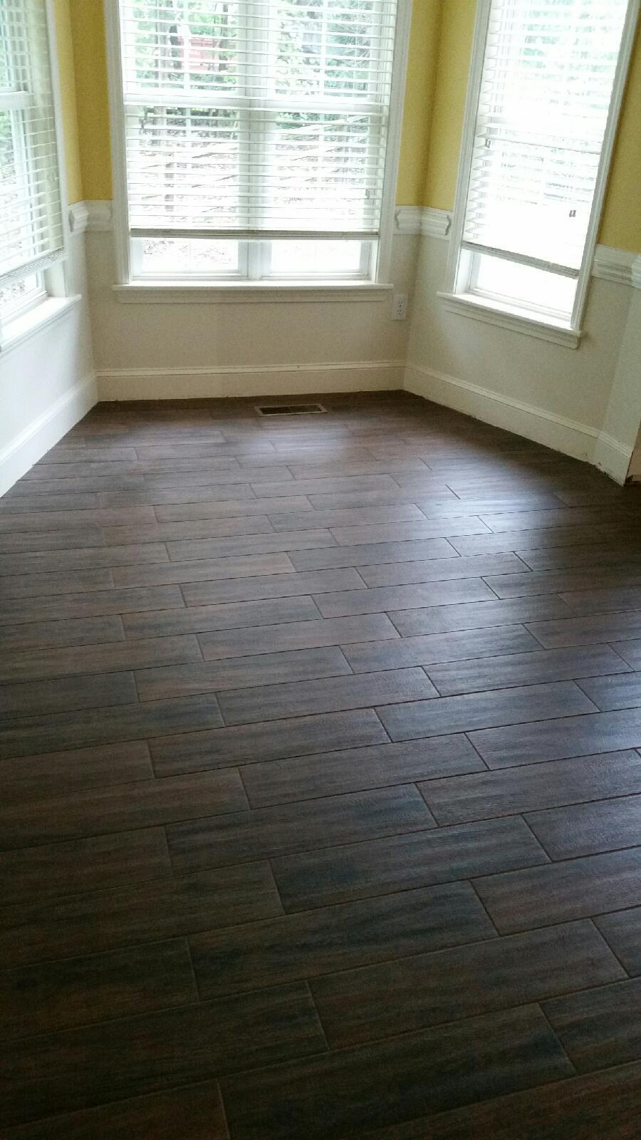 Gray's Flooring & Custom Showers