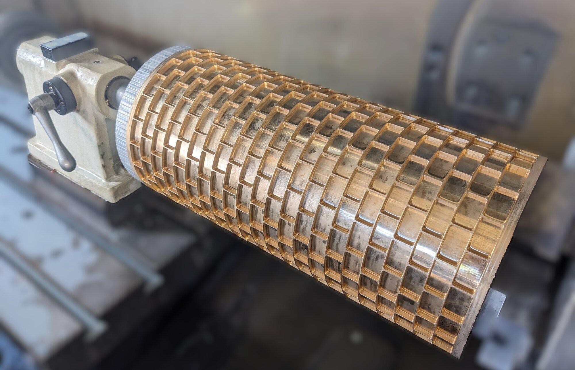 HERO CNC Präzisionszerspanung