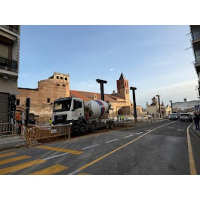 ÁRIDOS Y HORMIGONES ROJO, S.L.