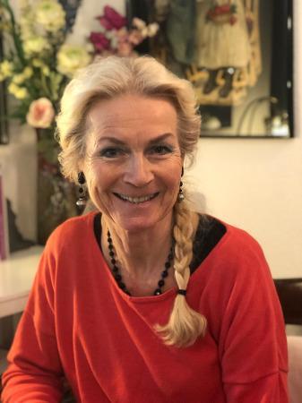 Maderthaner Maria Dr. - Kognitive Verhaltenstherapie - Klinische Psychologin