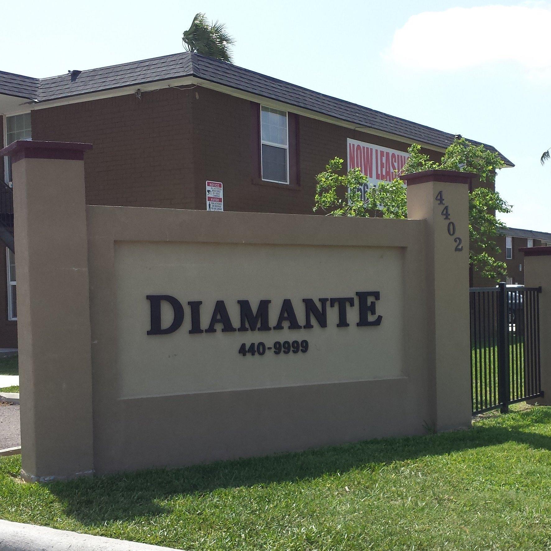 Diamante Apartments
