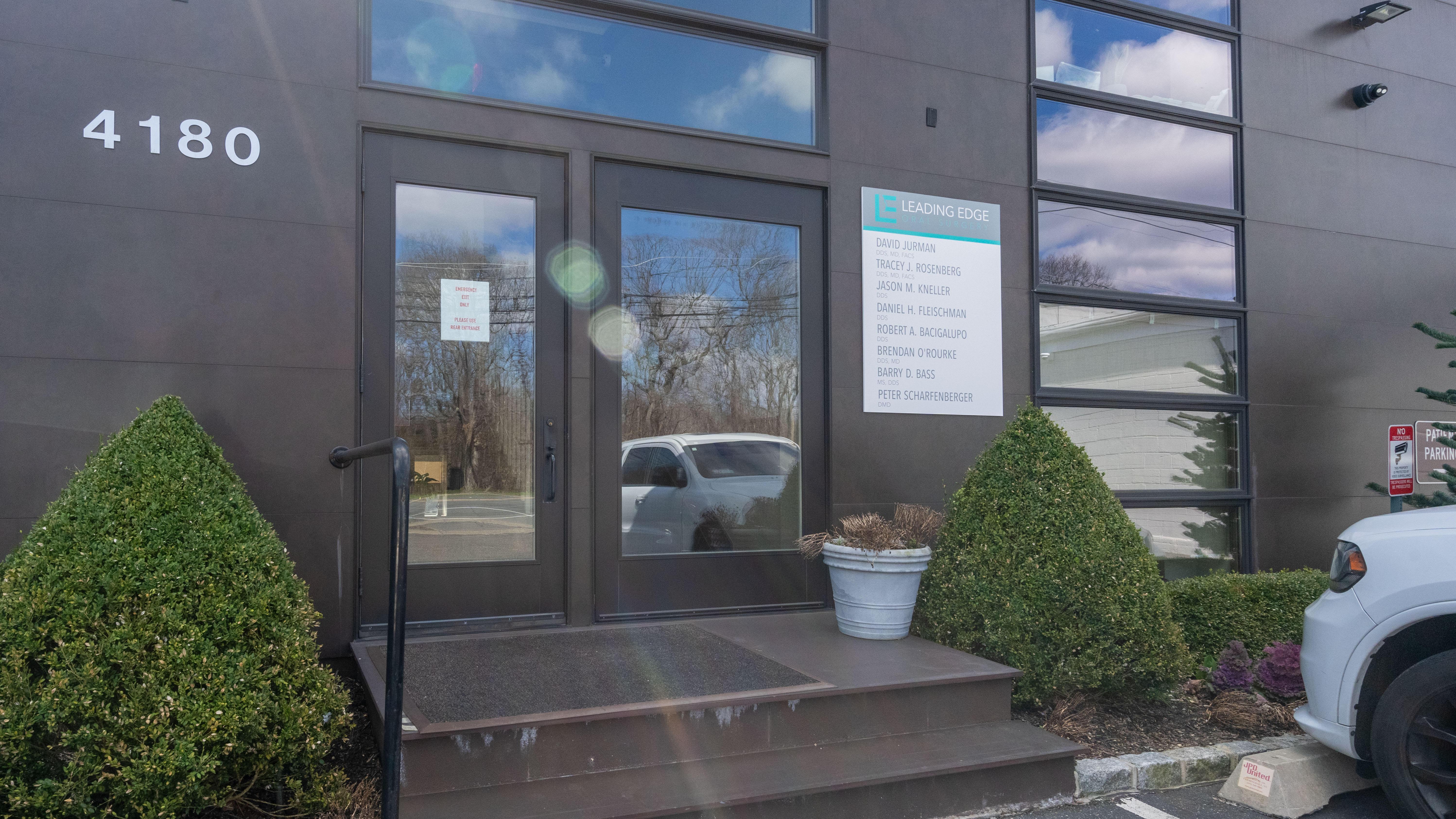 Leading Edge Oral Surgery Massapequa