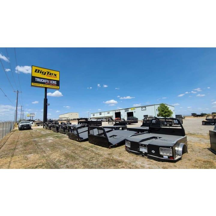 Big Tex Trailer World - Truckfitters