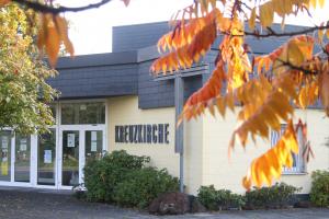 Kreuzkirche (Sieglar) - Evangelische Friedenskirchengemeinde Troisdorf