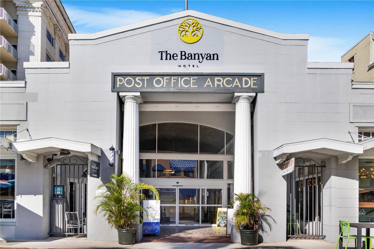 The Banyan Hotel Fort Myers, Tapestry Collection by Hilton
