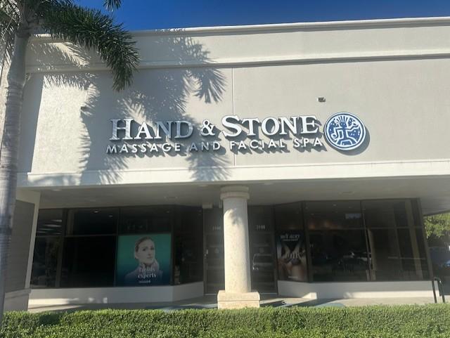 Hand & Stone Massage and Facial Spa